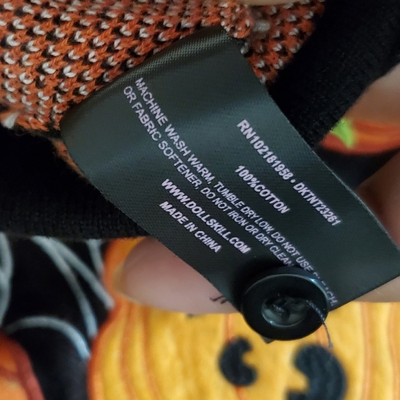 Dolls Kill Pumpkin Ghost Hallowed Grounds Knit Vest Size XS - Picture 3 of 4